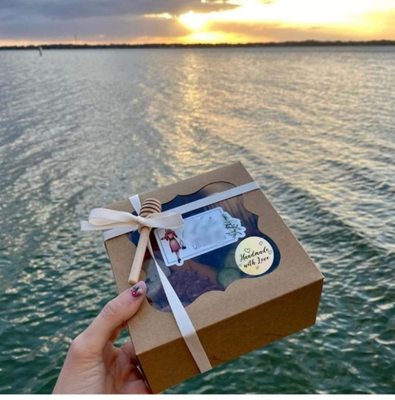 1.5 Inch 600pcs Thank you Stickers. 6 Designs - Picture 4 of 6